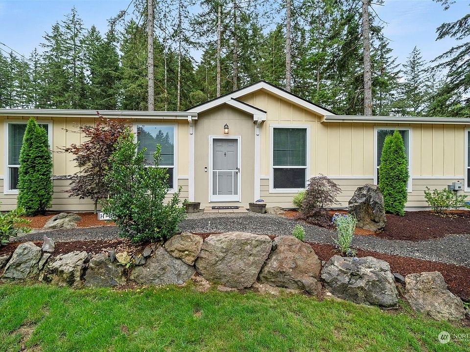 1st image of 12924 138th Avenue NW