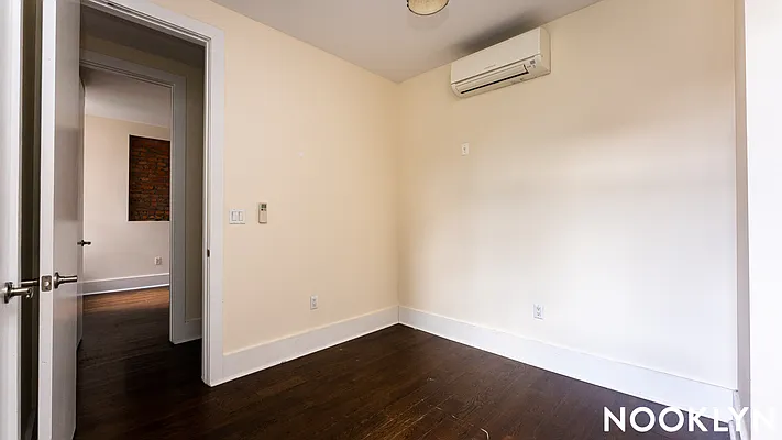 Rented by Nooklyn NYC LLC | media 26