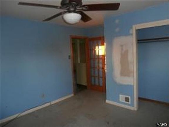 5th image of 9528 W Milton Ave