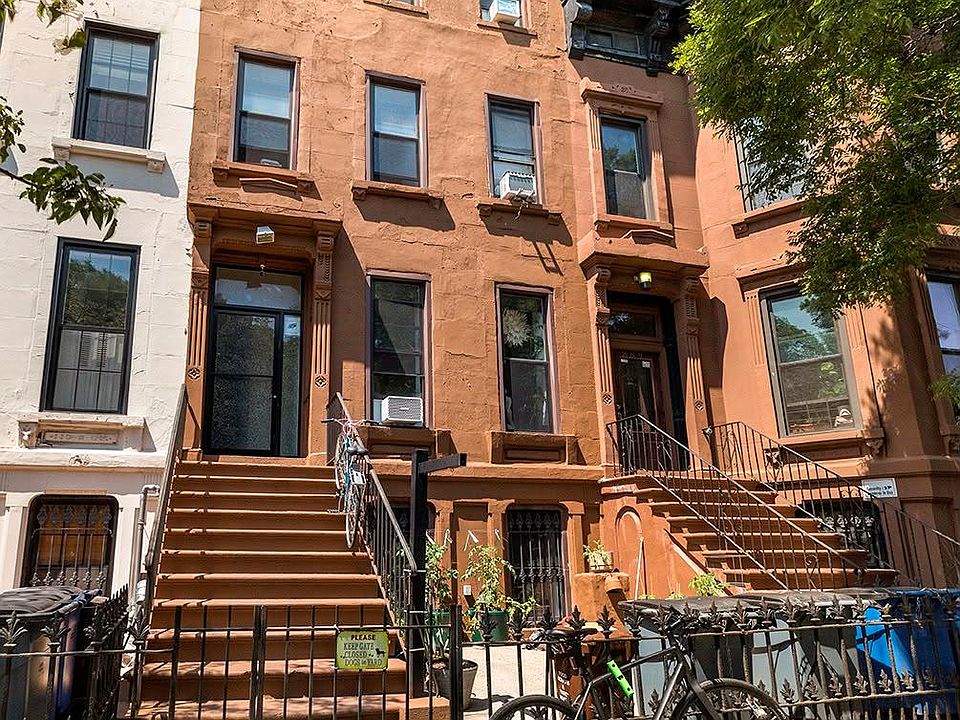 1st image of 887 Lafayette Avenue