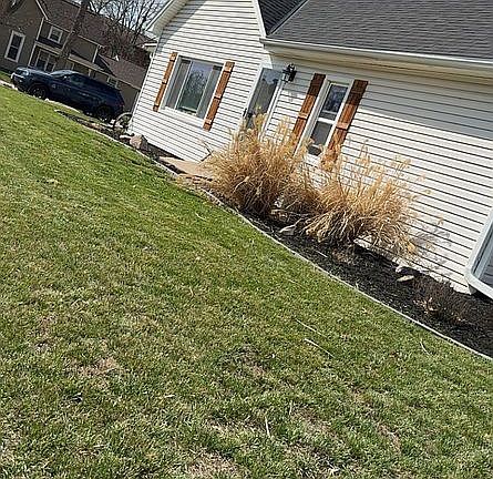 2nd image of 276 S Exeter St