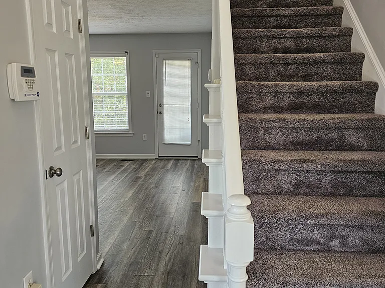 8535 English Saddle Dr — Photo 4