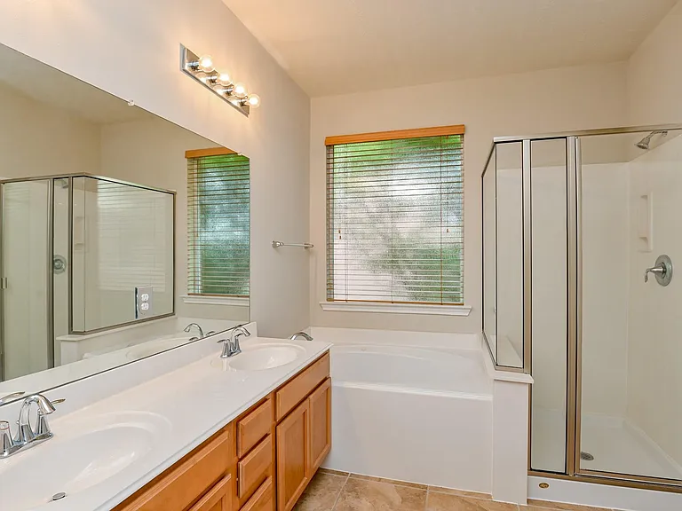 7435 Garland Mist Ln — Photo 17