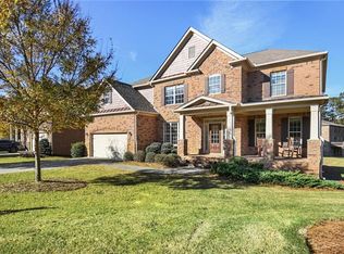 7800 Stratford Ln, Sandy Springs, GA 30350