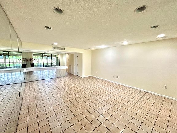 4th image of 4807 Esedra Court