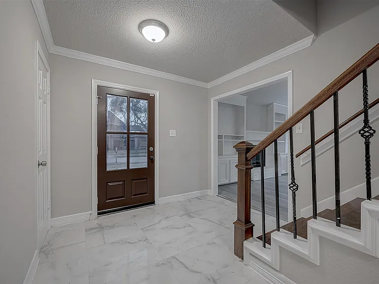919 Mockingbird Way — Photo 5