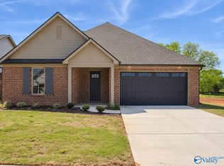 21766 Hemlock Dr, Athens, AL 35613