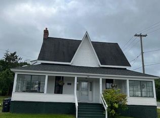 442 Adelaide St, Dalhousie, NB E8C 1A8