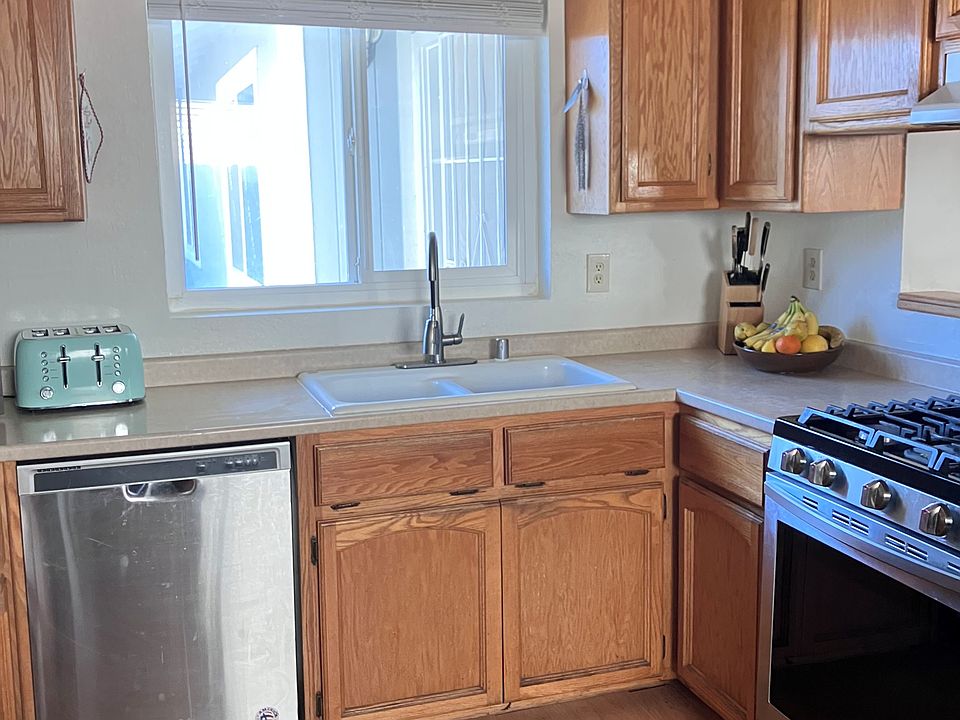 2nd image of 508 Main St