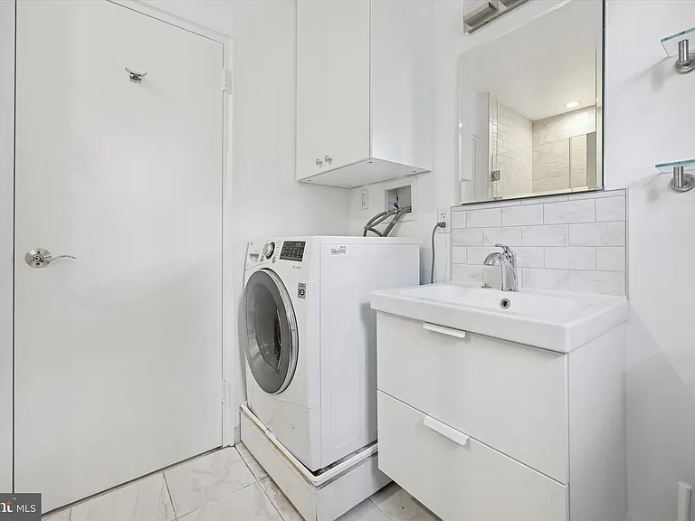 40 Old Lancaster Rd #311 — Photo 13
