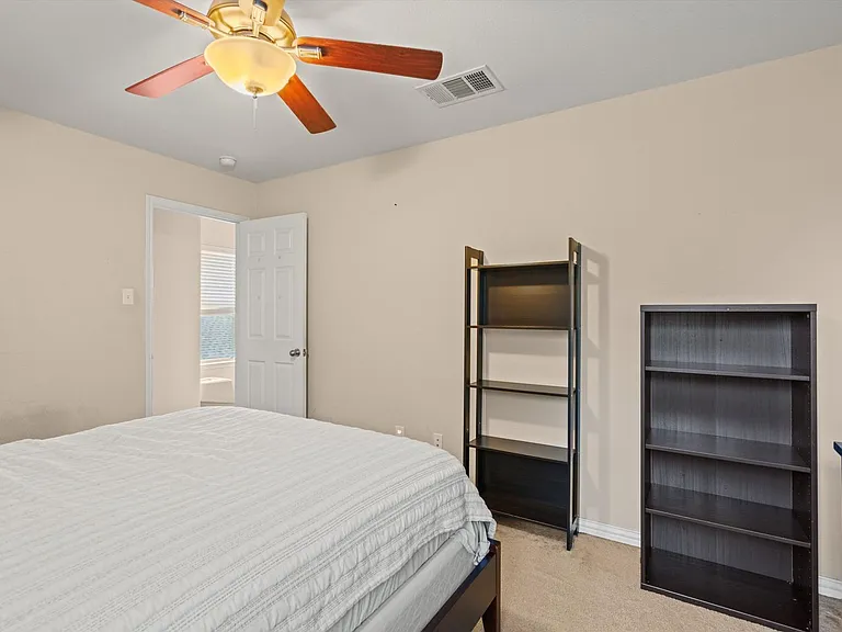 4007 Bluestone Ln — Photo 26
