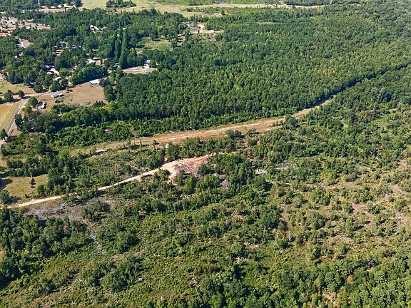3rd image of 4900 County Road 398