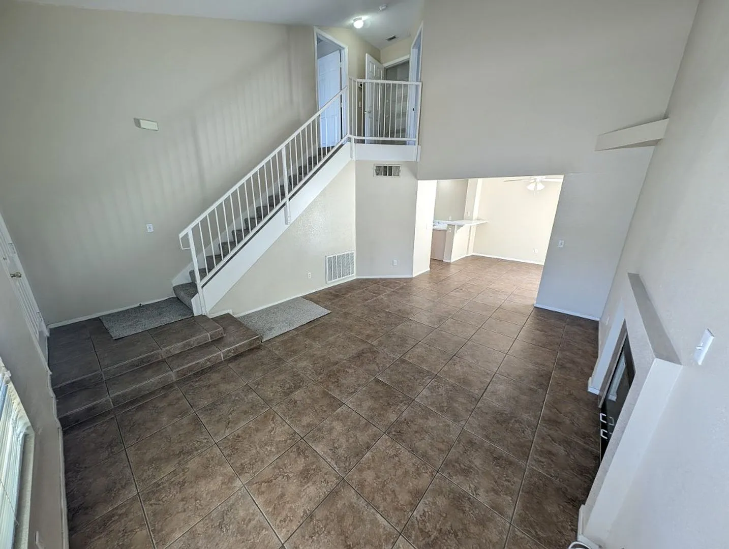 8408 Stoney Bluff Ave — Photo 4