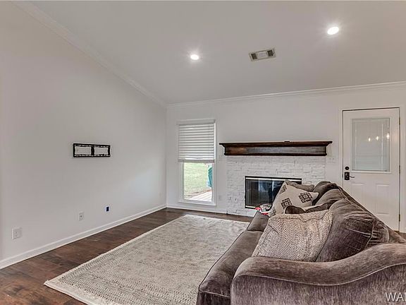 4th image of 6424 Plantation Ct