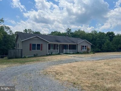 650 Mawani Village Ln, Berkeley Springs, WV, 25411