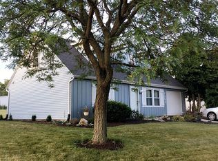 7202 Tangerine Ln, Fort Wayne, IN 46825