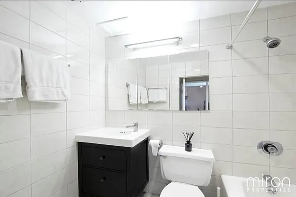 Rented by Zumper Inc | media 45