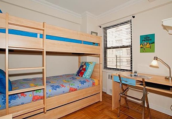 5th image of 150 E 56th St APT 6C