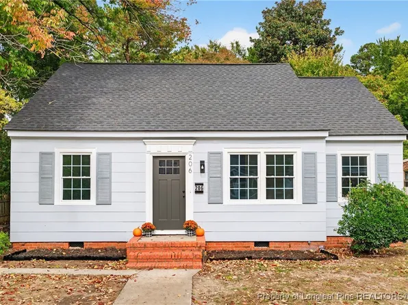 206 Oakland Dr, Fayetteville, NC 28301