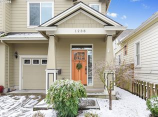 1238 SE Rhine St, Portland, OR
