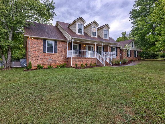 2nd image of 814 River Rock Blvd