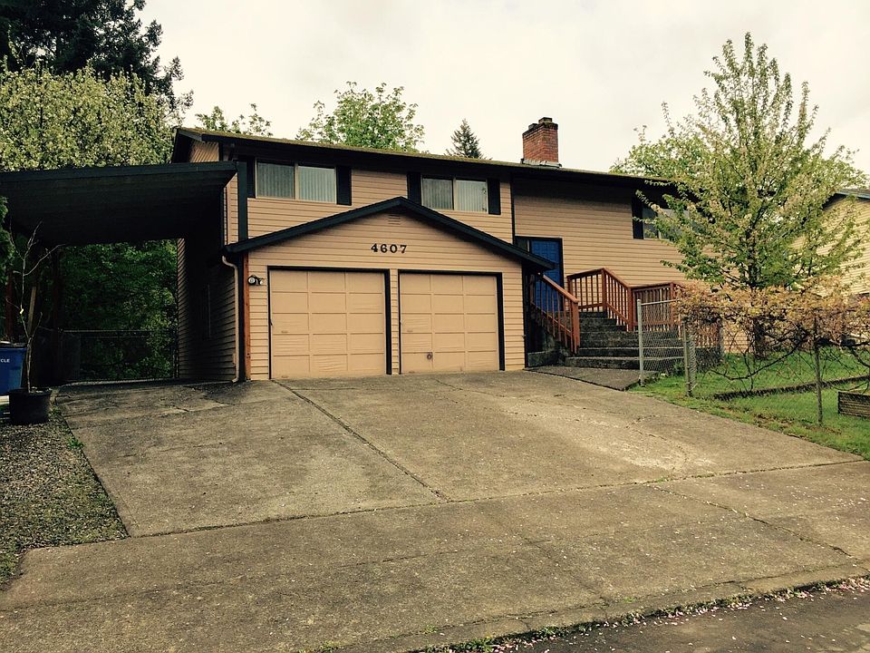 1st image of 4607 NE 112th Cir