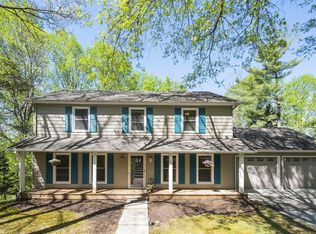 215 Pine Dr, Blacksburg, VA 24060