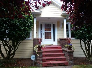 6003 Corliss Ave N, Seattle, WA 98103