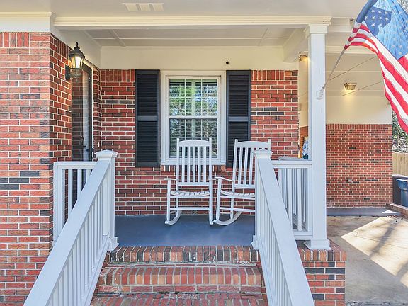 2nd image of 1731 Old Columbiana Rd