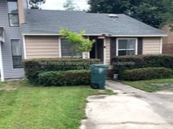 11256 Windtree Dr E, Jacksonville, FL 32257