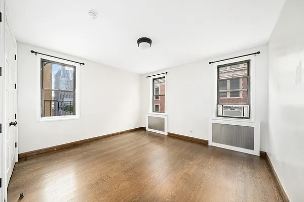 Rented by Douglas Elliman | media 4