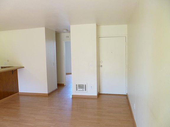4th image of 6208 Agee St Unit 219