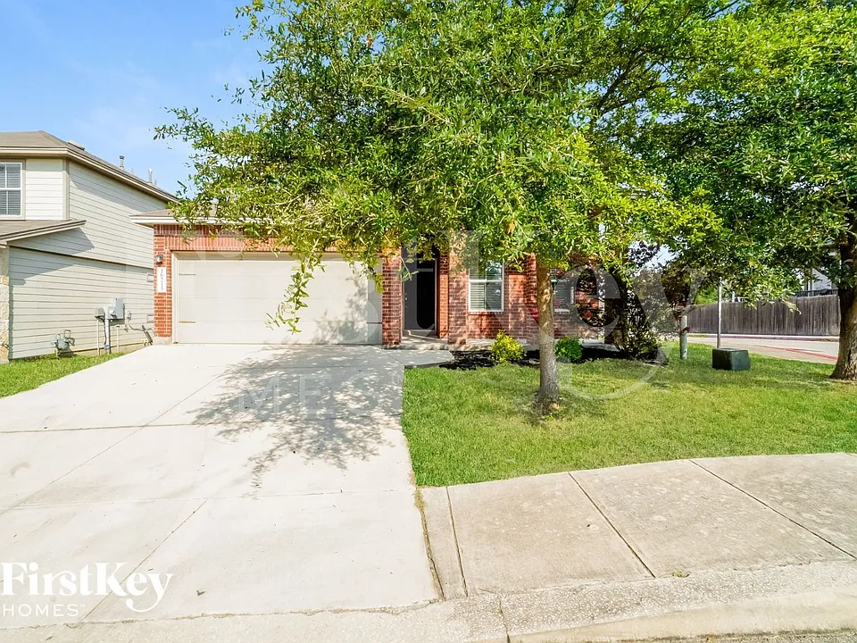 10215 Mill Path