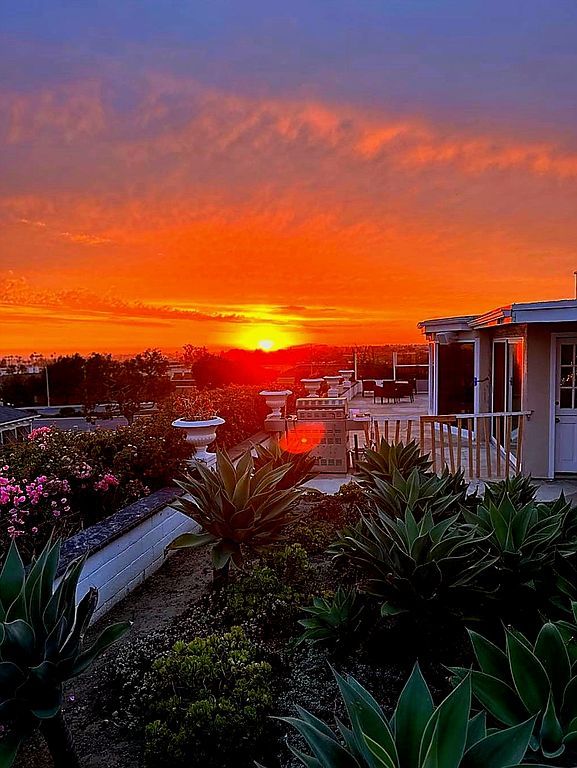 2501 Harbor View Dr - Property Image