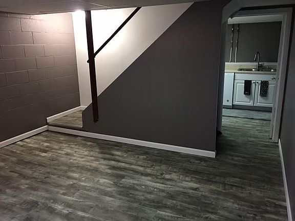 5th image of 423 Delaware Ave