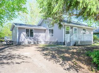 292 Christie Ln, Pleasant Hill, IA 50327
