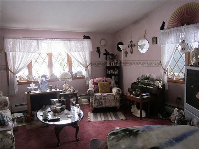 2nd image of 2297 Daytonville Rd