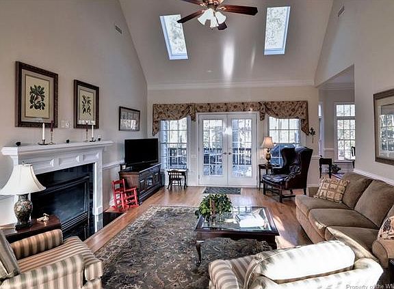 4th image of 4155 Longview Lndg
