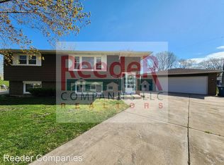7915 Glenwood St #12083210, Highland, IN 46322