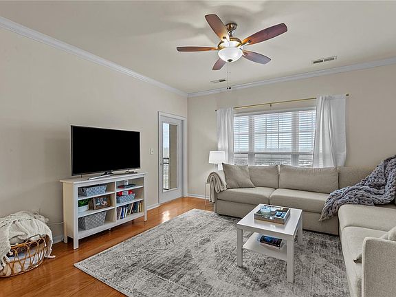 4th image of 1270 Strassner Dr APT 3406