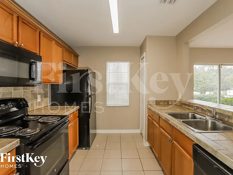 228 Draw Bridge Ln — Photo 7
