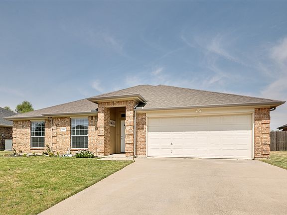 2nd image of 1809 Millbrook Dr