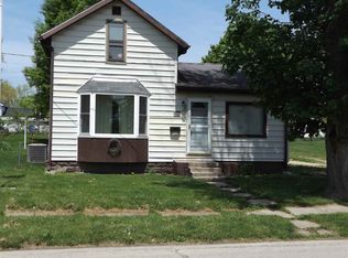 407 E Swihart St, Columbia City, IN