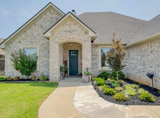 3902 Gable Crest Ln, Longview, TX 75605
