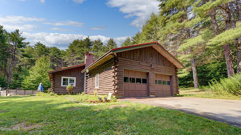 2nd image of 206 Capehorn Road