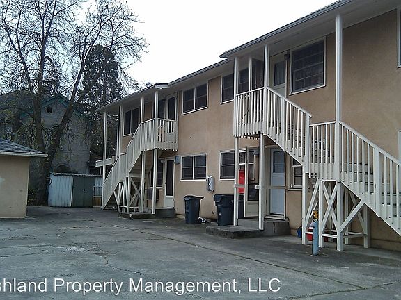 3rd image of 401 Park Ave APT 1