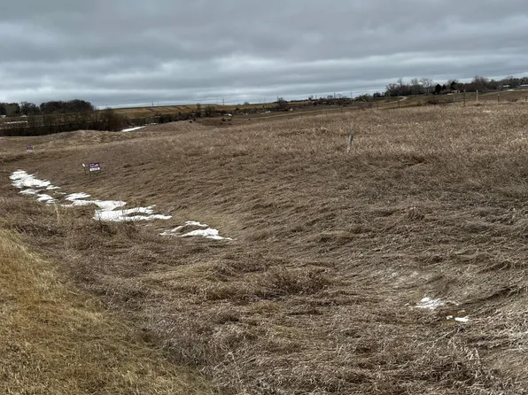 25 Natures Bay Estates Rd, Barrett, MN 56311