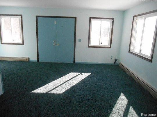 2nd image of 350 Hidden Hills Ln