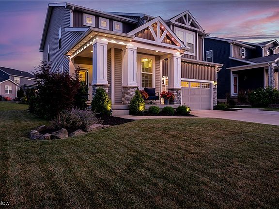 4th image of 1719 Cobham Ln