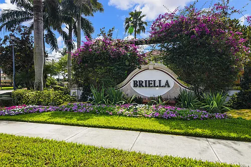 7392 Briella Dr Photo 1